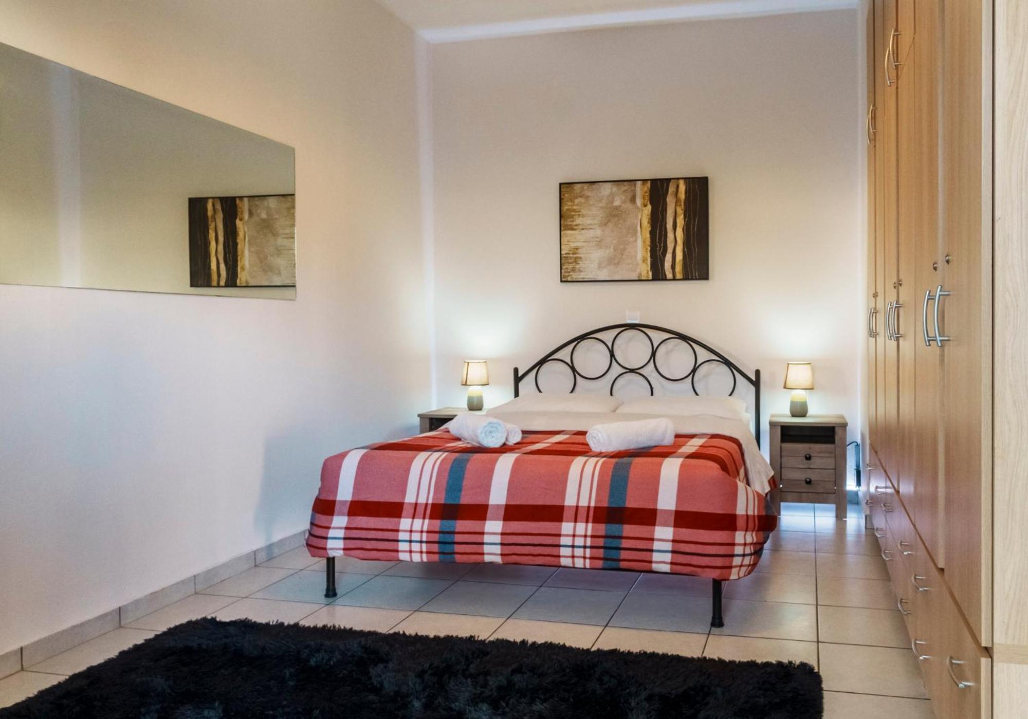 Crystal Cherry Apartment Preveza Exterior photo